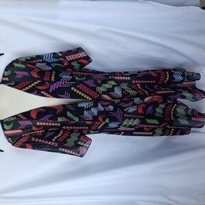 LULAROE MONROE  COVERUP M